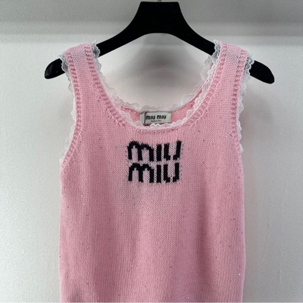 Miu Miu Pink Knit Logo Tank with White Lace Trim - Picture 2 of 5